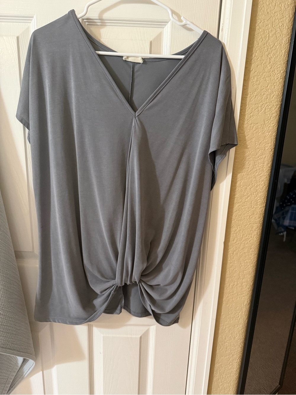 Women’s Gray V-Neck Knot Front Top